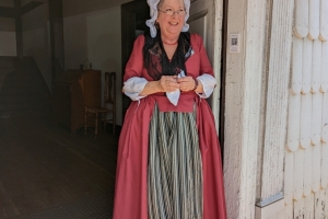 Shippen Manor docent, Cat, in 18th century period clothing