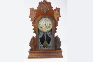 Antique clock 