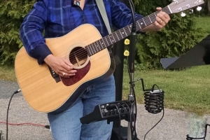 Lee Larson at the Inn at Millrace Pond on September 30